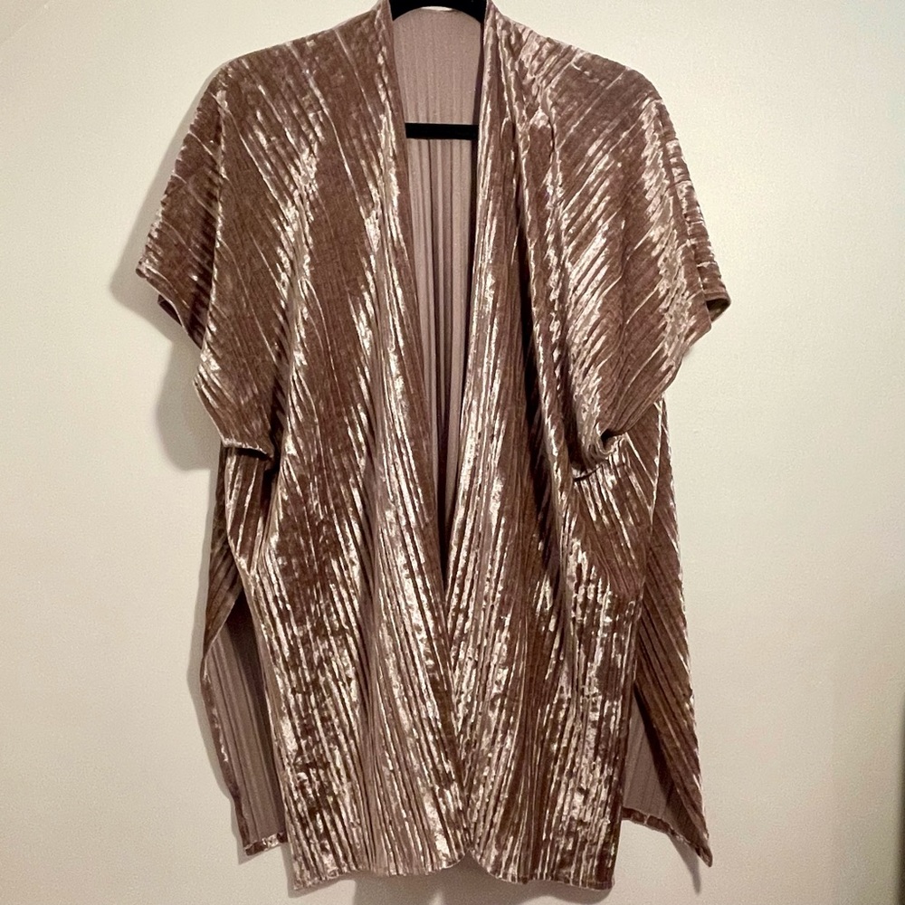 Crushed Velvet Whimsigoth Pleated Kimono Dusty Pink Romantic NWT one size